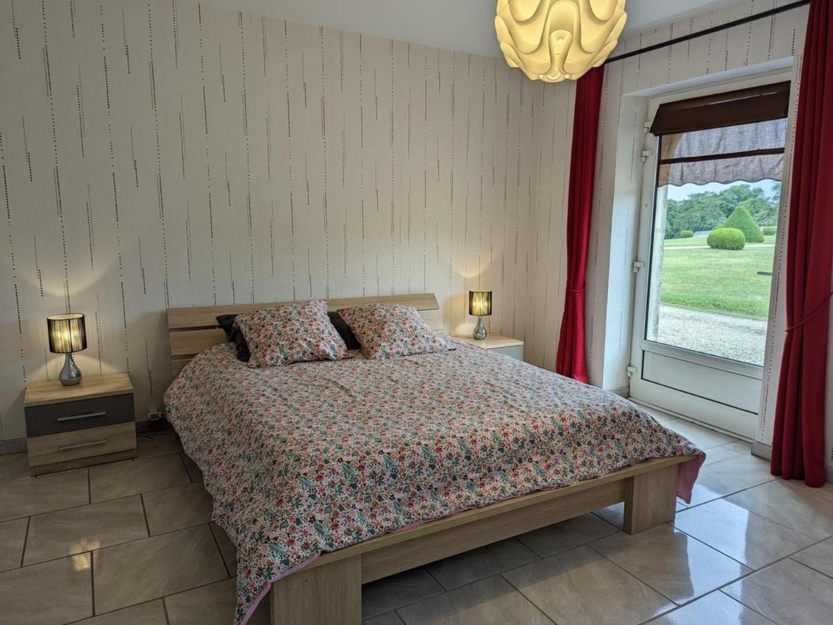 Gite Charmant Au Coeur D'Un Chateau Historique Avec Parc, Proche De Cognac, Ideal Famille Et Nature - Fr-1-653-167 Cherves-de-Cognac Kültér fotó